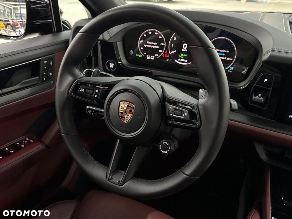 Porsche Cayenne - 24