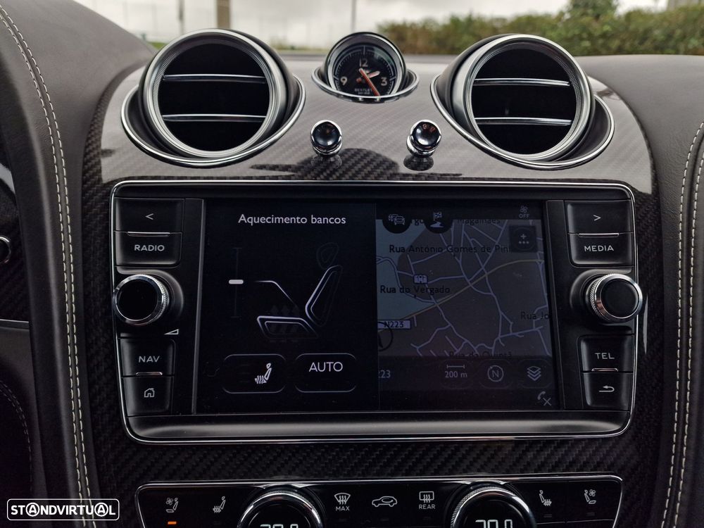 Bentley Bentayga Hybrid - 42