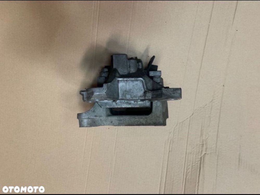 326B96 łapa poduszka silnika 2.0 hdi Peugeot 407