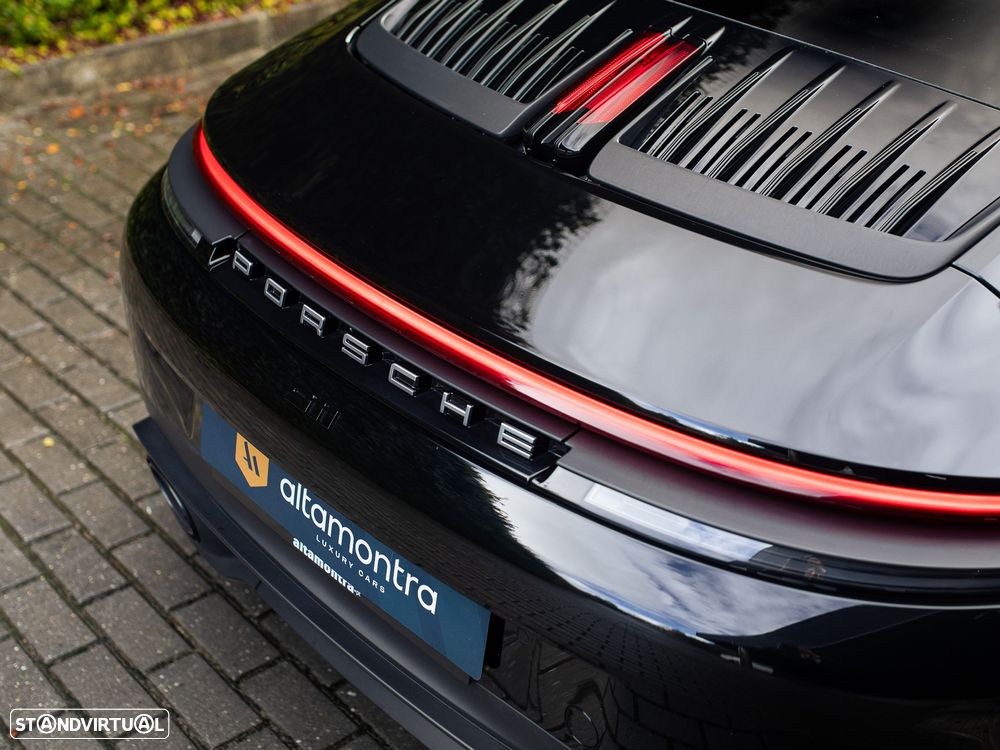 Porsche 911 (992) Carrera - 15