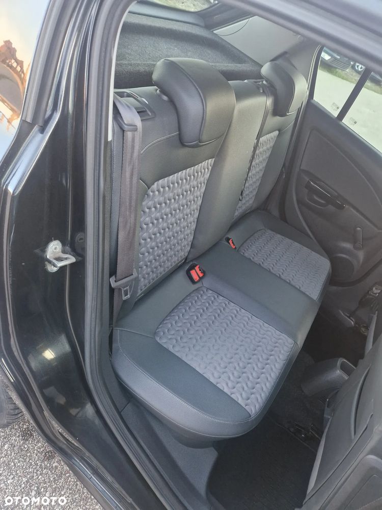 Opel Corsa - 21