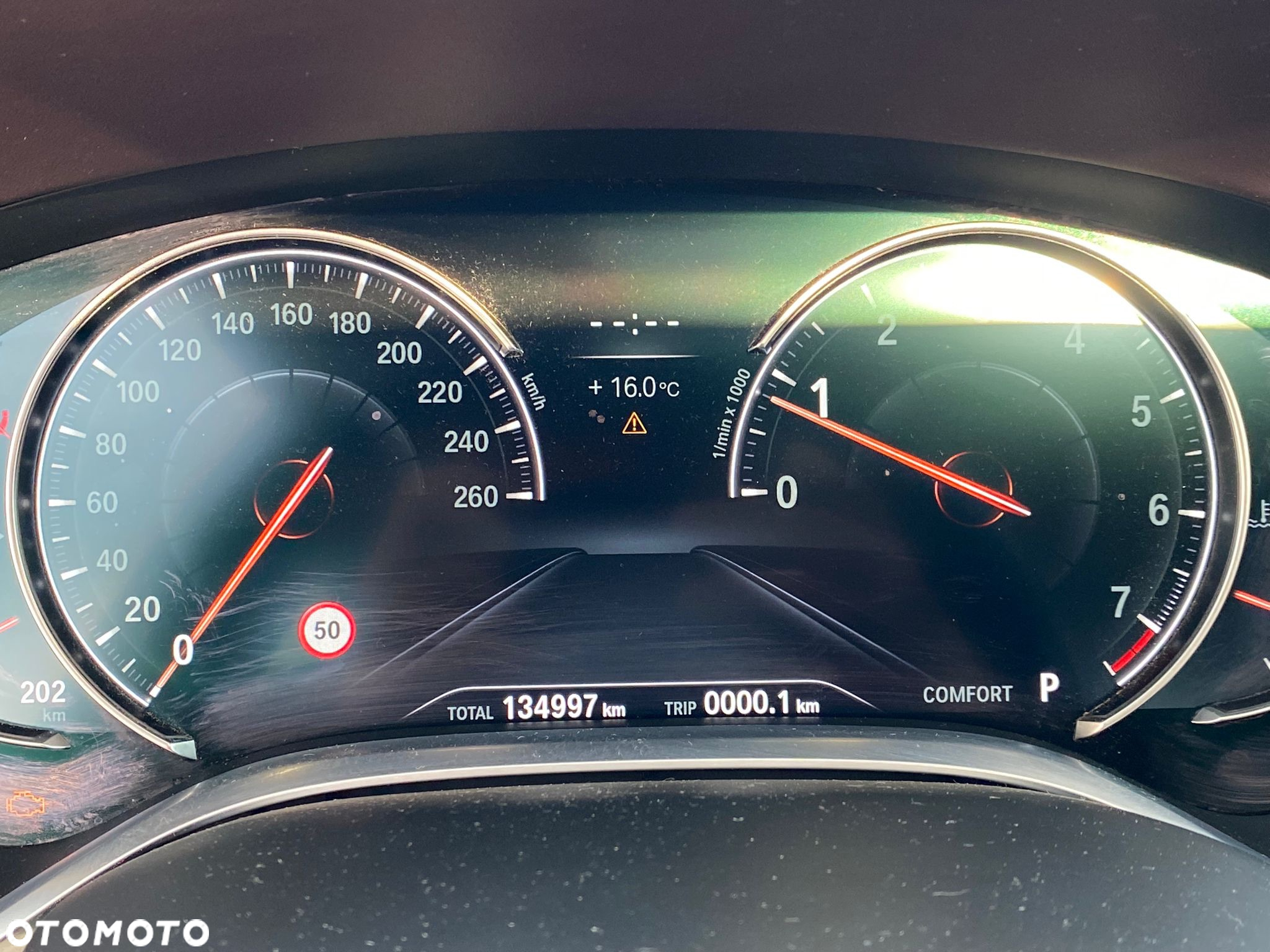 BMW Seria 7 750Li xDrive - 23