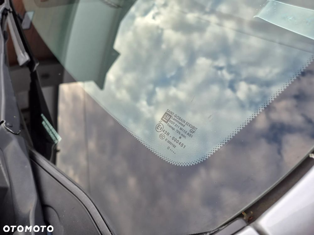 Opel Meriva - 13