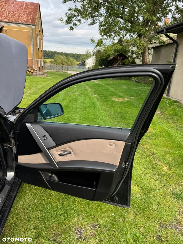 BMW Seria 5 - 22