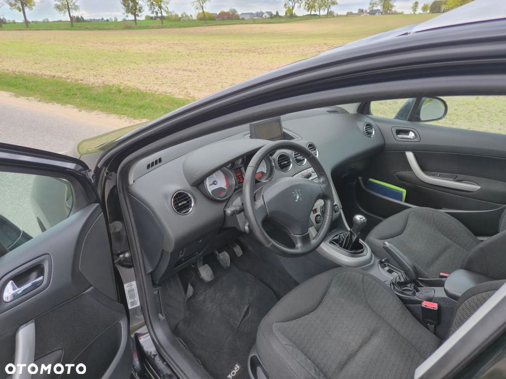 Peugeot 308 - 5