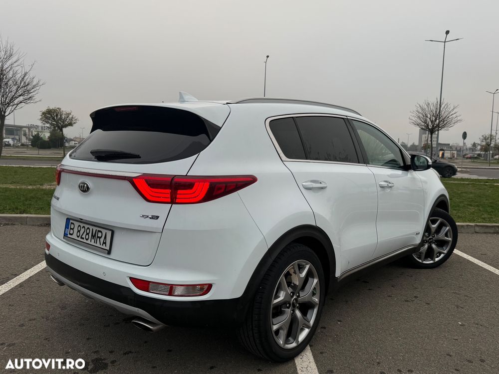 Kia Sportage 2,0 CRDI AWD Aut. GT Line - 3