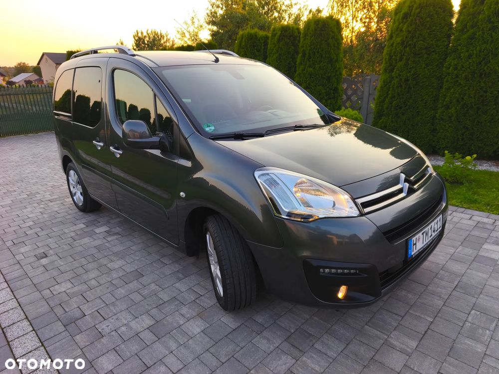 Citroën Berlingo Multispace BlueHDi 120 S&S SHINE - 36
