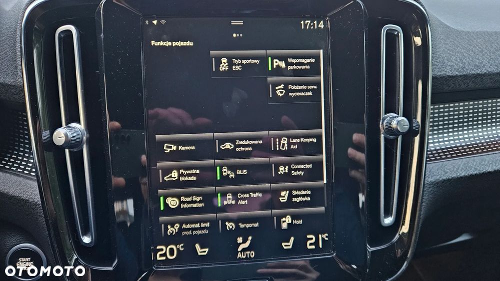 Volvo XC 40 T5 Twin Engine DKG R-Design - 25