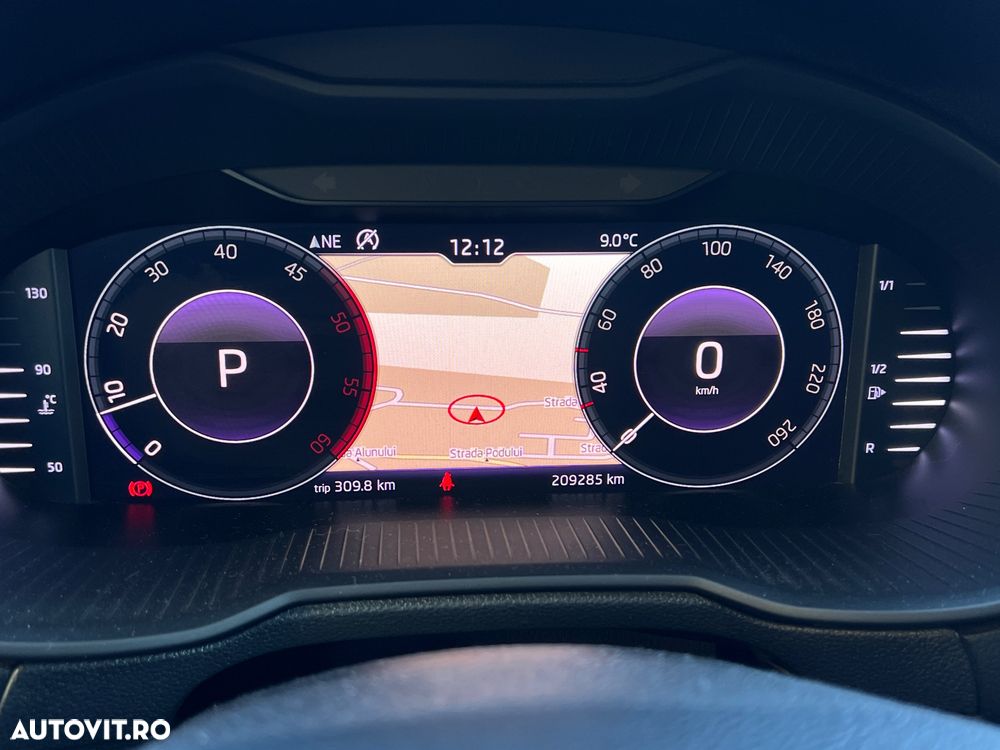 Skoda Octavia 2.0 TDI DSG Style - 10