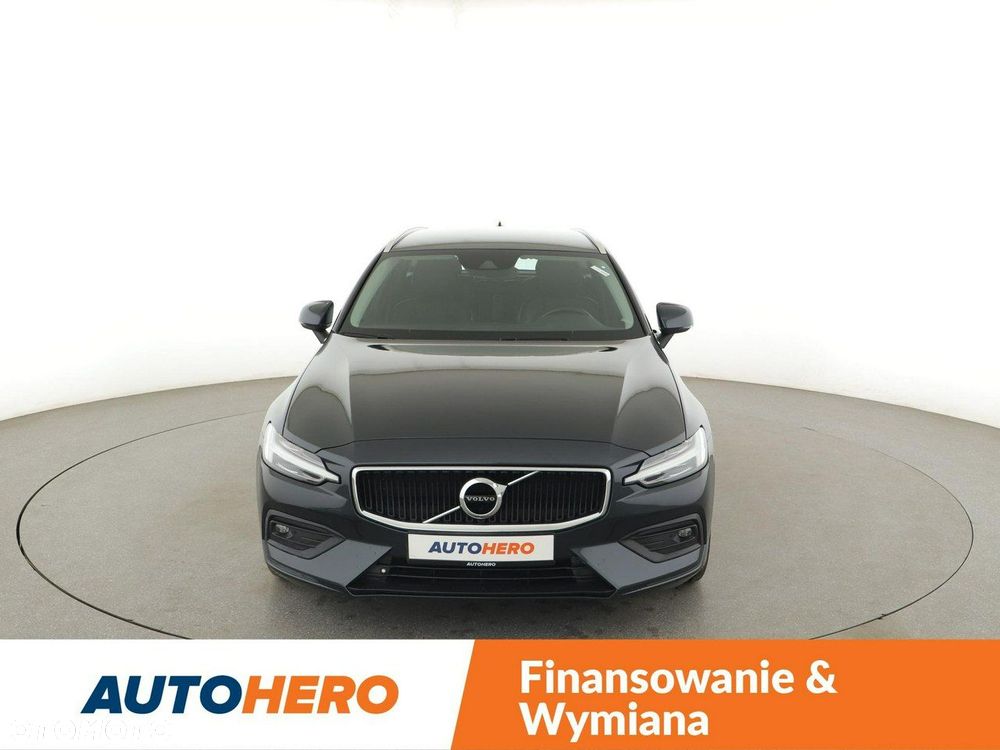 Volvo V60 D4 Momentum - 11