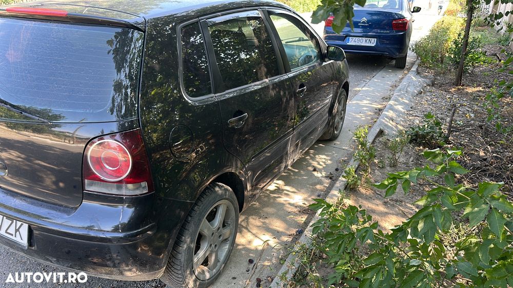 Volkswagen Polo - 4