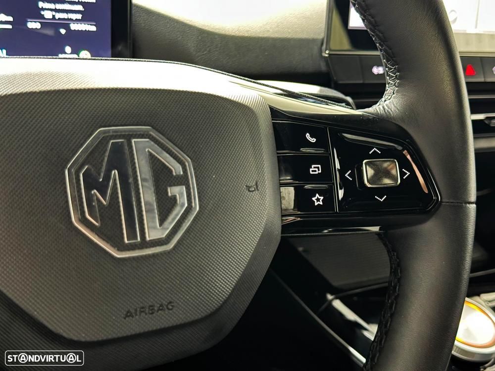 MG MG4 77 kWh Extended Range Luxury - 44