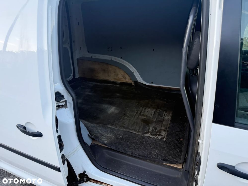 Volkswagen Caddy - 8