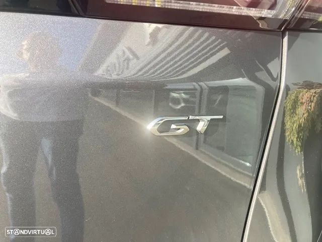 Peugeot 3008 PureTech 130 Stop & Start GPF EAT8 GT — fotografia 9