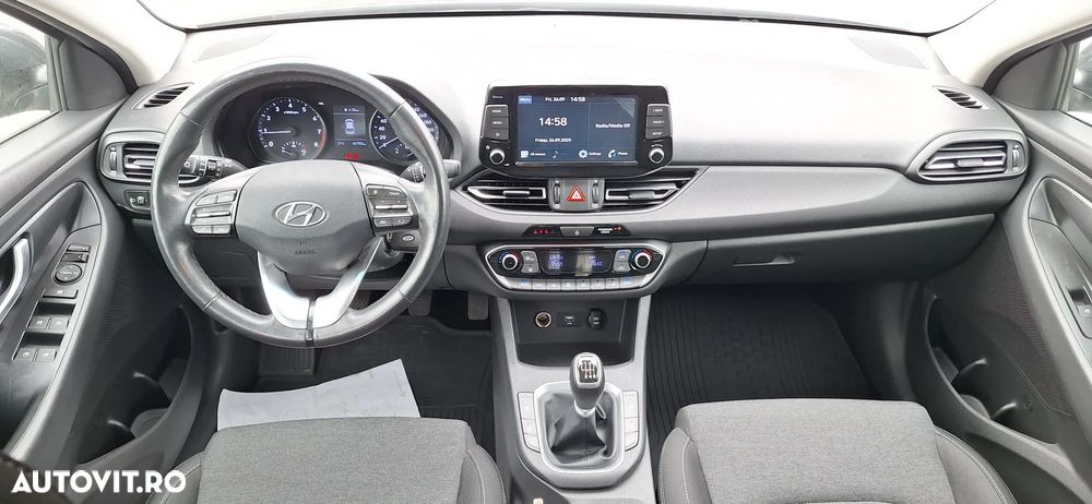 Hyundai i30 1.5 110CP 5DR M/T Highway - 8