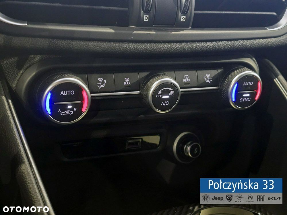 Alfa Romeo Giulia - 12