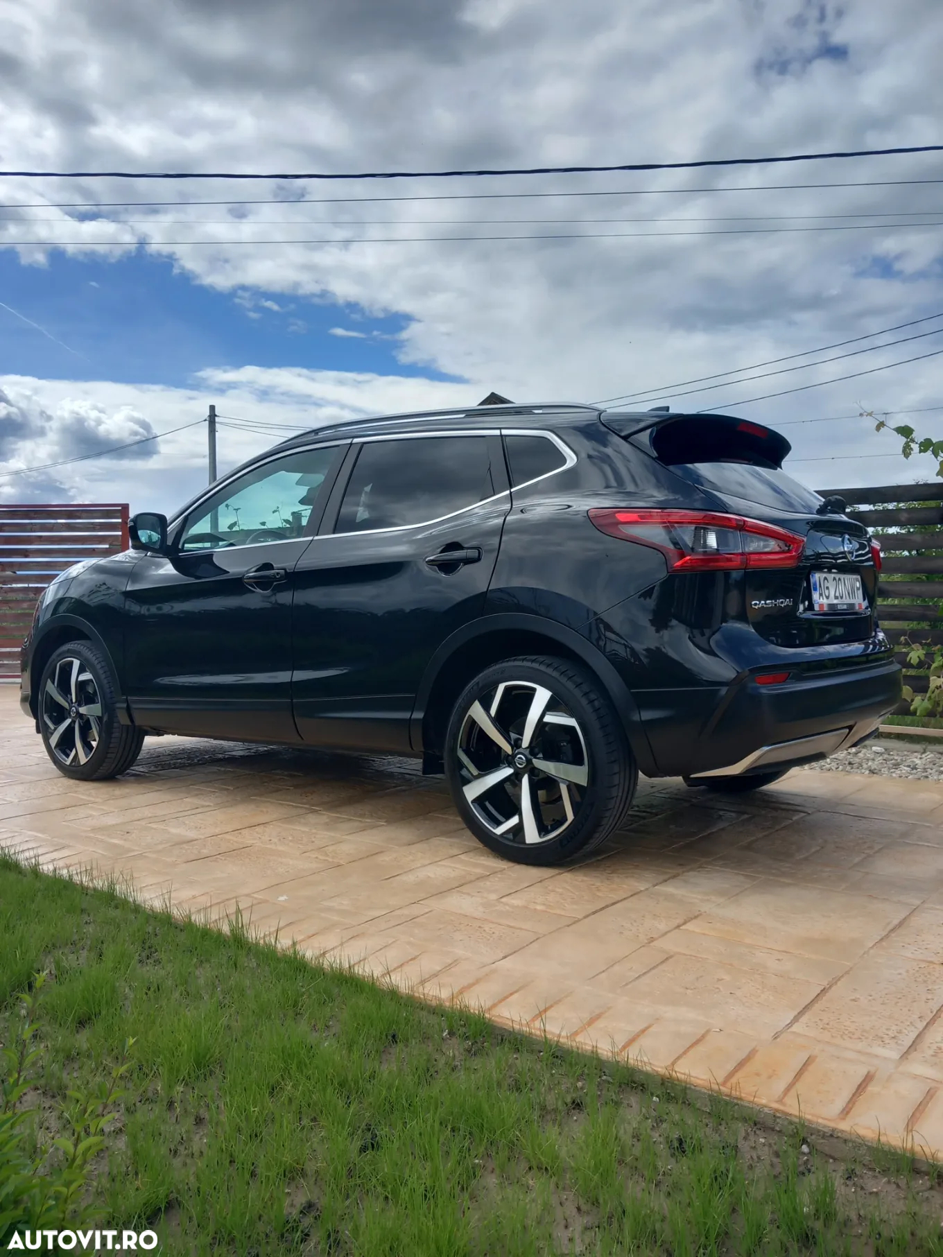 Nissan Qashqai 1.2 DIG-T TEKNA+ - 22