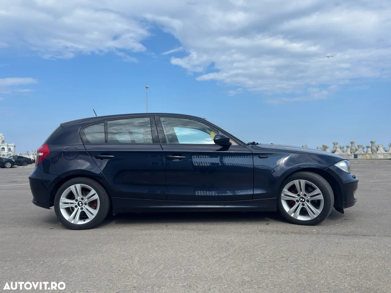 BMW Seria 1 118i - 3