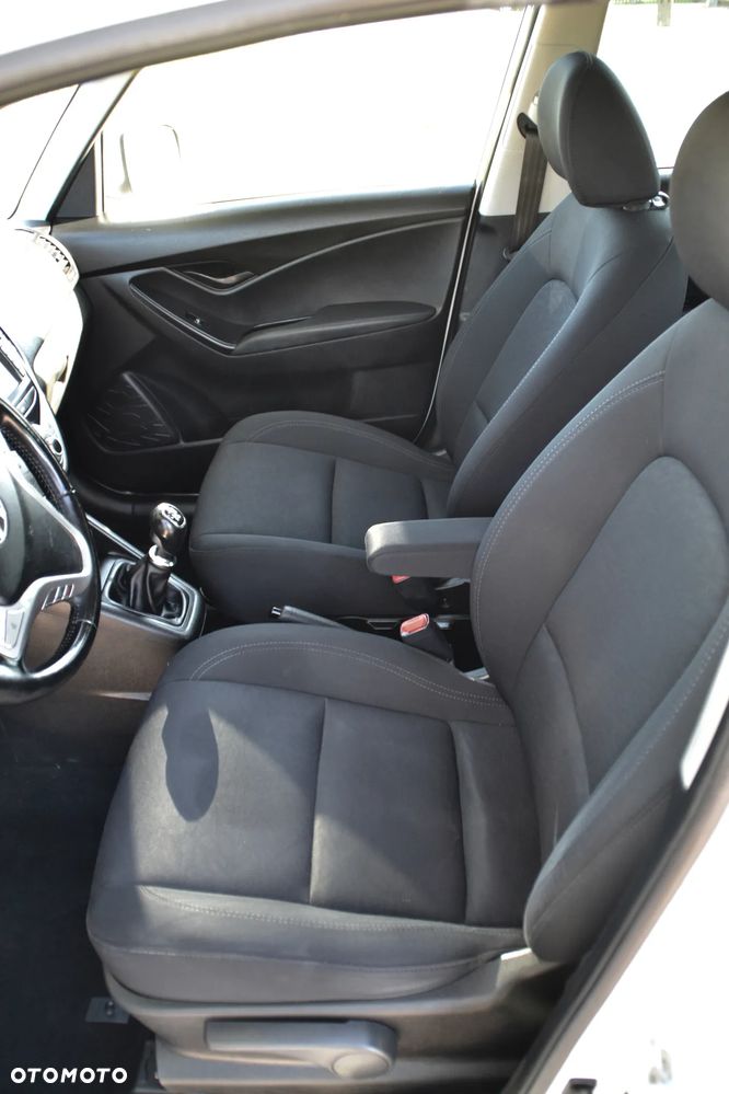 Hyundai ix20 1.4 5 Star Edition - 24