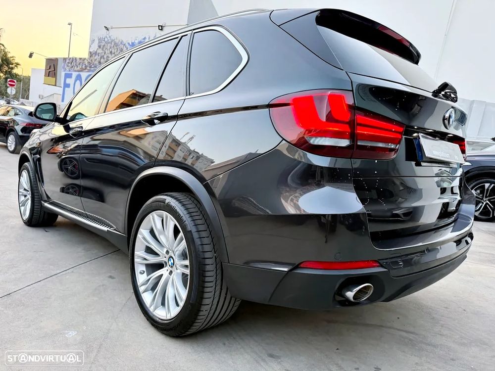 BMW X5 25 d sDrive Comfort 7L - 48
