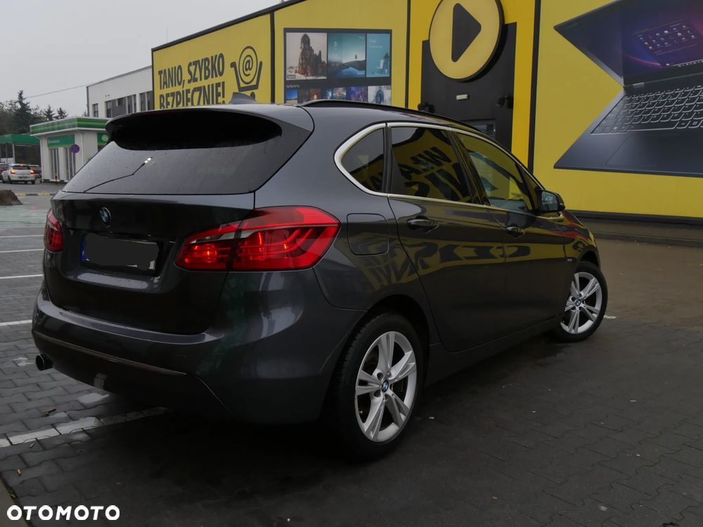 BMW Seria 2 218d Luxury Line - 3