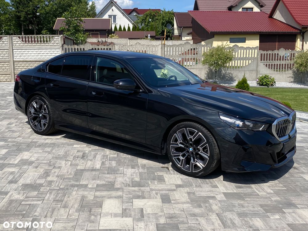 BMW Seria 5 520d xDrive - 7