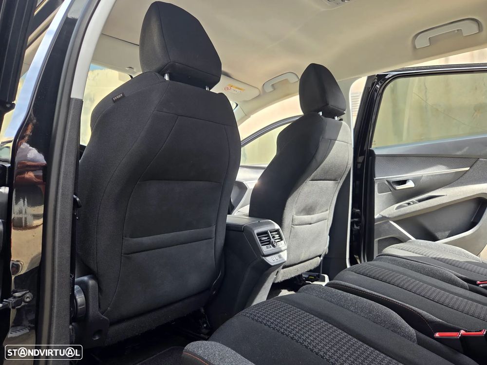 Peugeot 5008 - 20