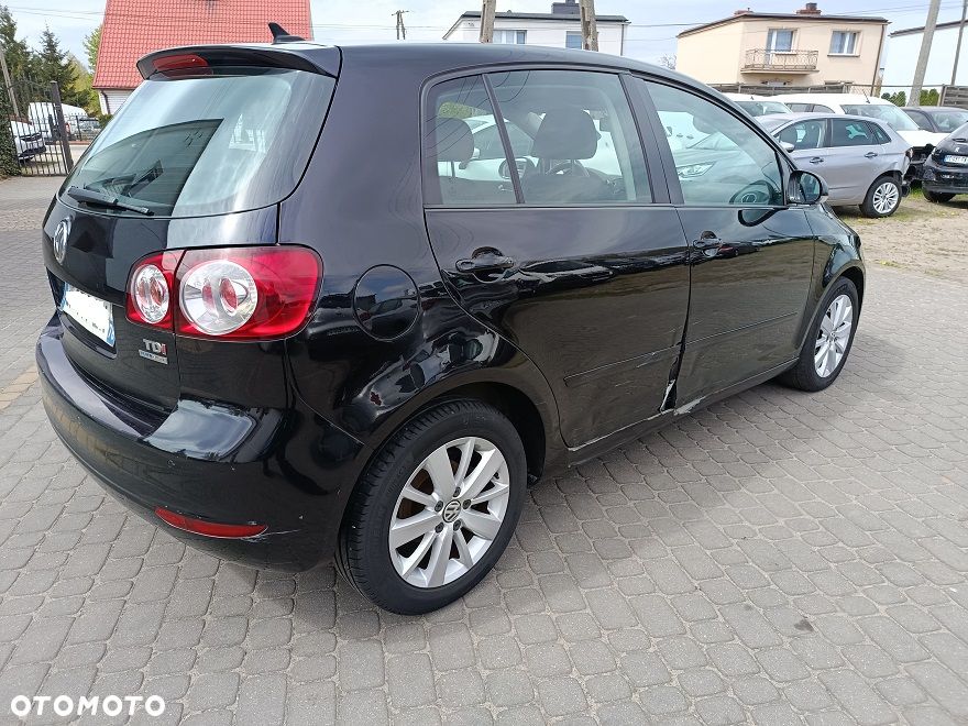 Volkswagen Golf Plus - 4