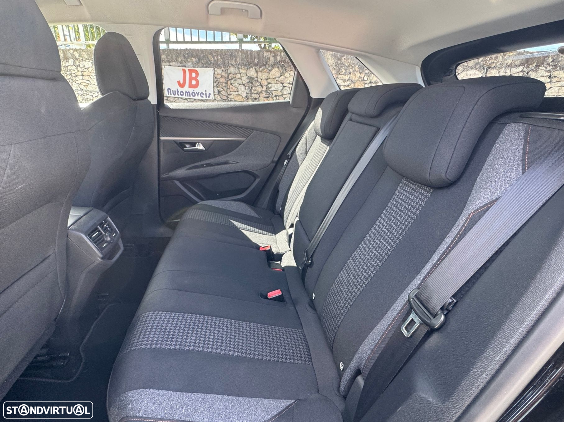 Peugeot 3008 1.6 BlueHDi Style EAT6 - 13