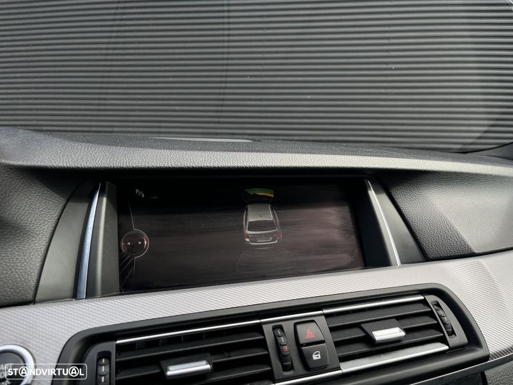 BMW 520 d Pack M Auto - 12