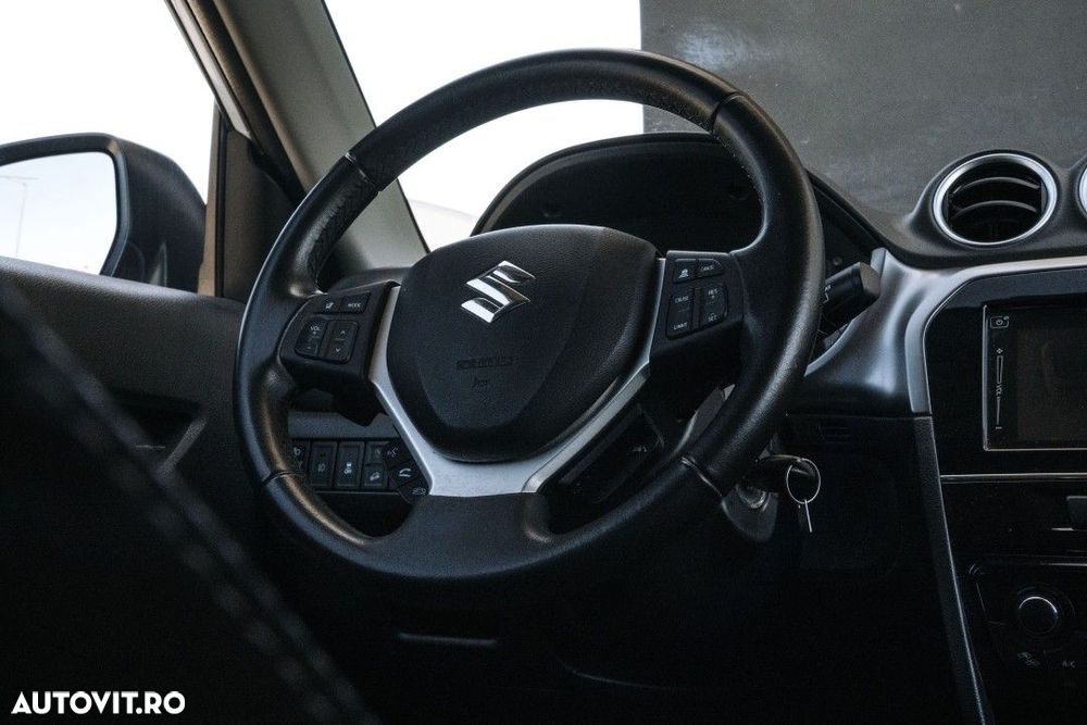 Suzuki Vitara - 19