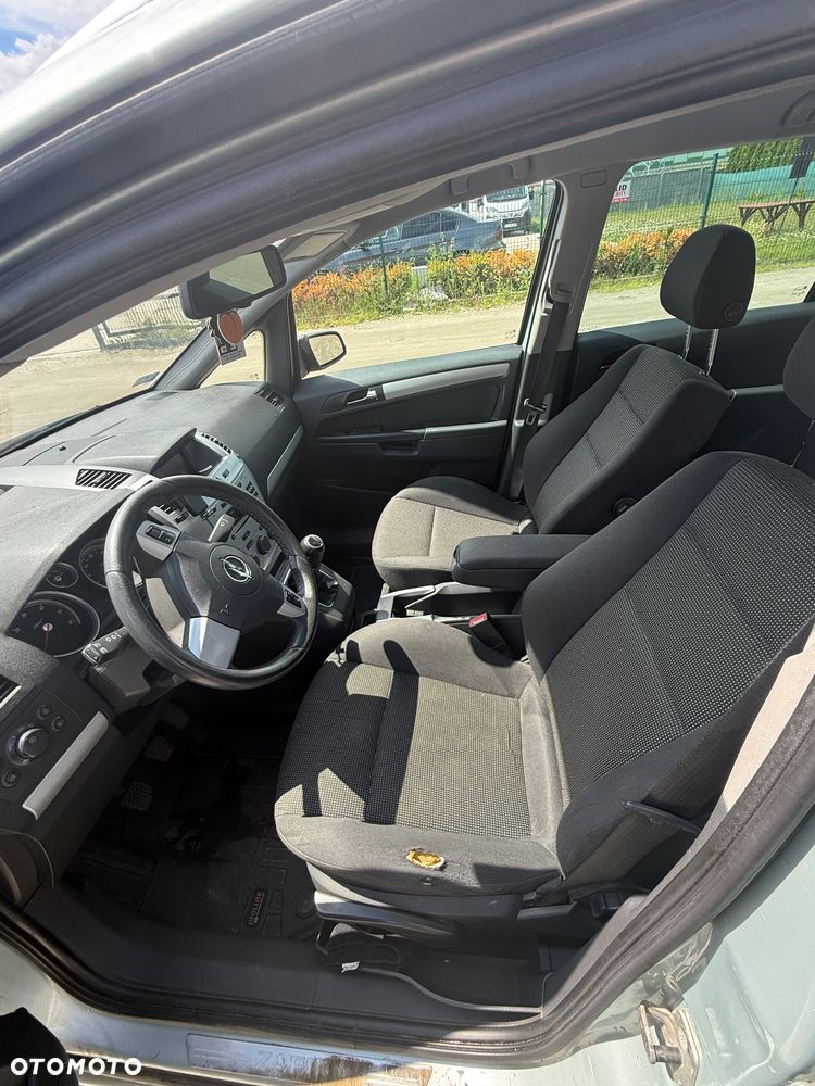 Opel Zafira 1.9 CDTI Elegance - 10