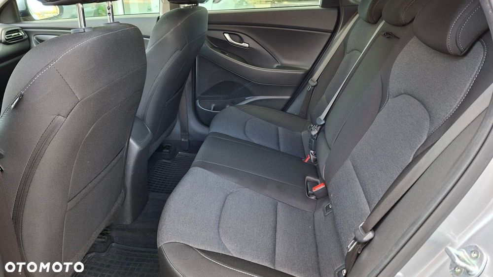 Hyundai i30 1.5 DPI Smart - 9