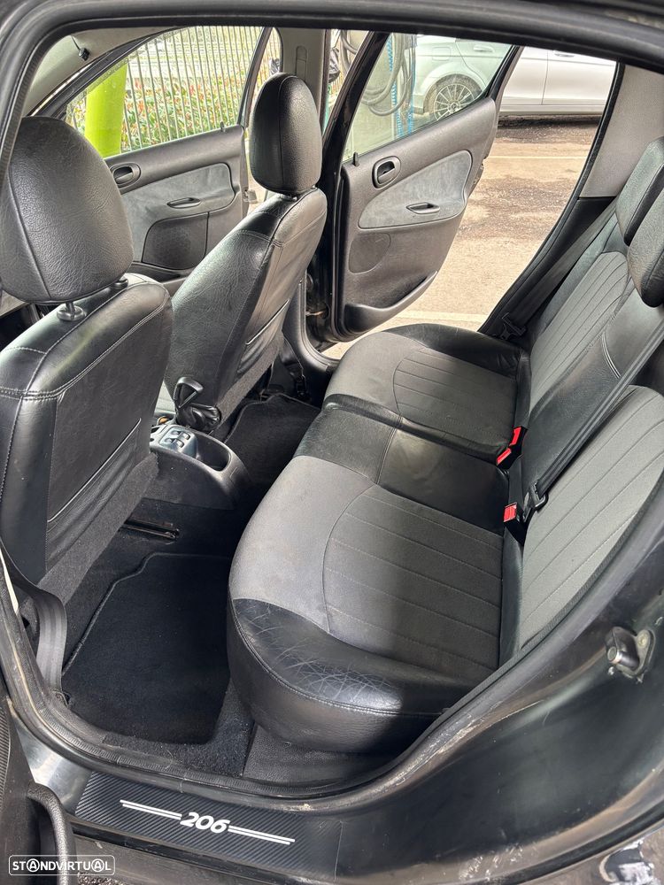 Peugeot 206 1.4 Rolland Garros - 11