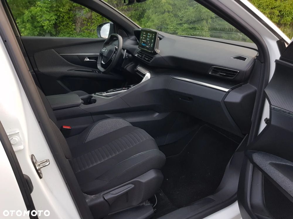 Peugeot 3008 - 5