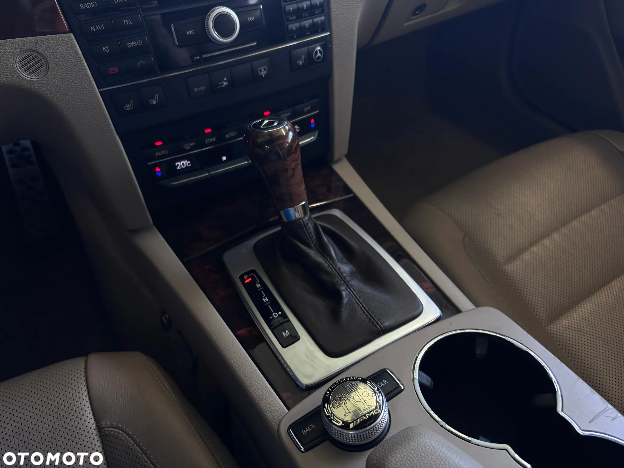 Mercedes-Benz Klasa E 500 Coupe 7G-TRONIC Avantgarde - 19