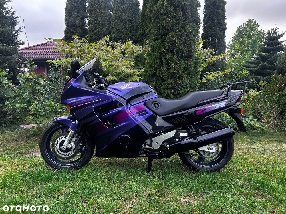 Honda CBR - 4