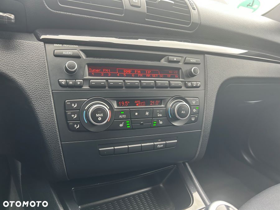 BMW Seria 1 118d DPF Edition Sport - 26