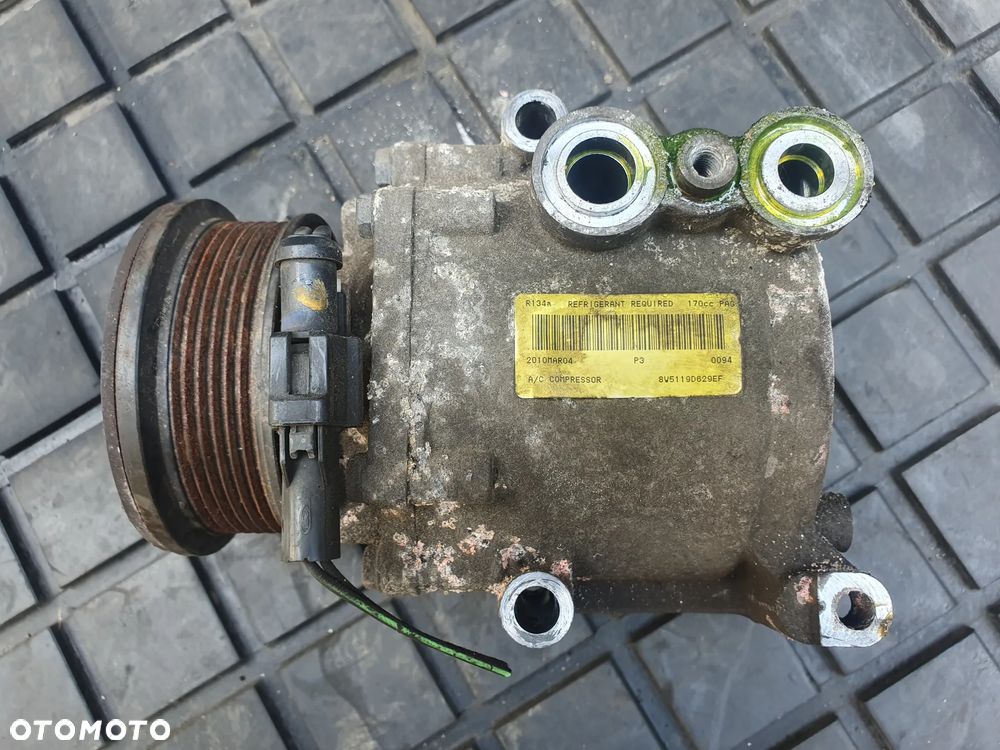 FORD FIESTA MK7 SPRĘŻARKA KOMPRESOR KLIMATYZACJI ORYGINALNY 8V5119D629EF - 2