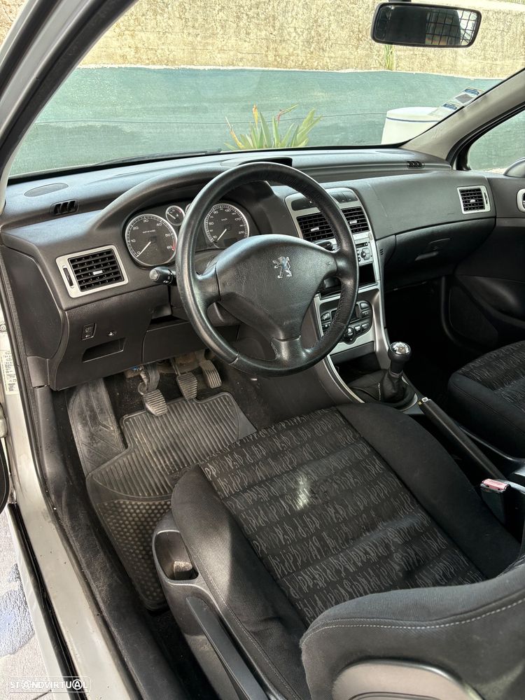 Peugeot 307 1.6 HDi Premium - 3