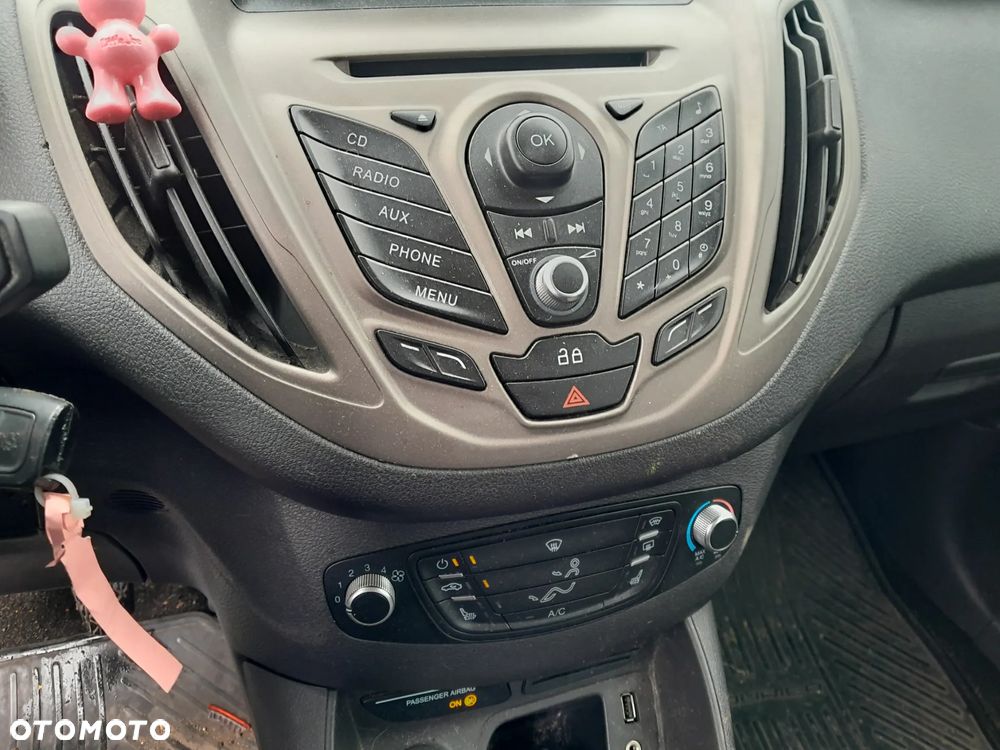 Ford Tourneo Courier 1.0 EcoBoost Ambiente - 14