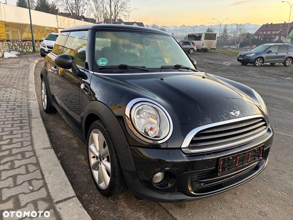 MINI ONE Brick Lane - 3