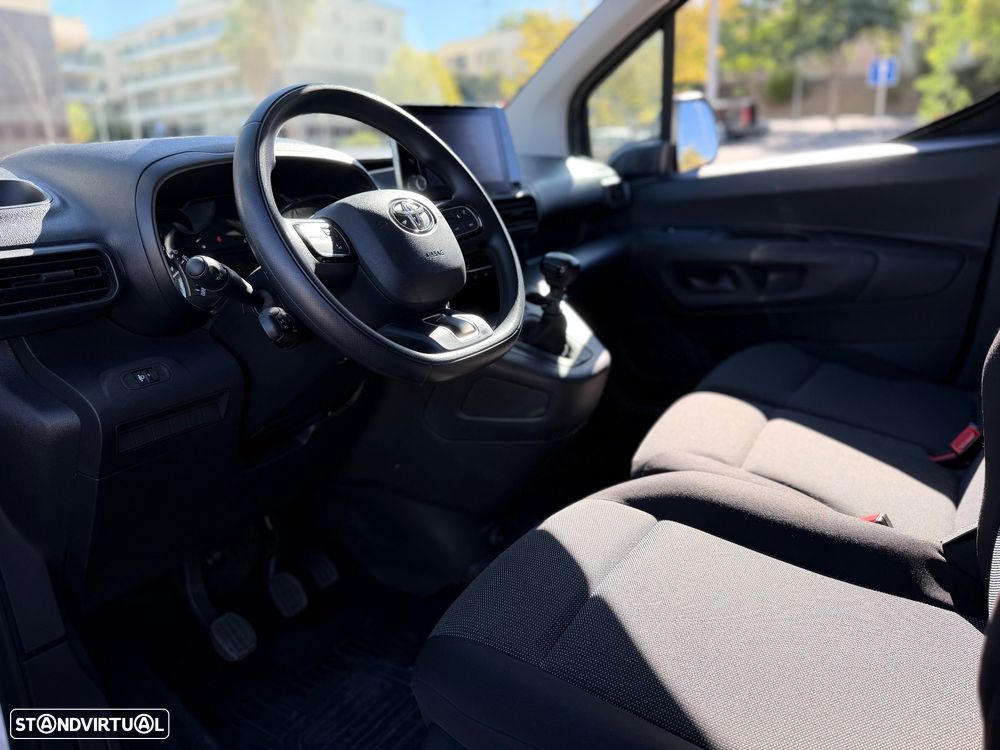 Toyota Proace City - 9