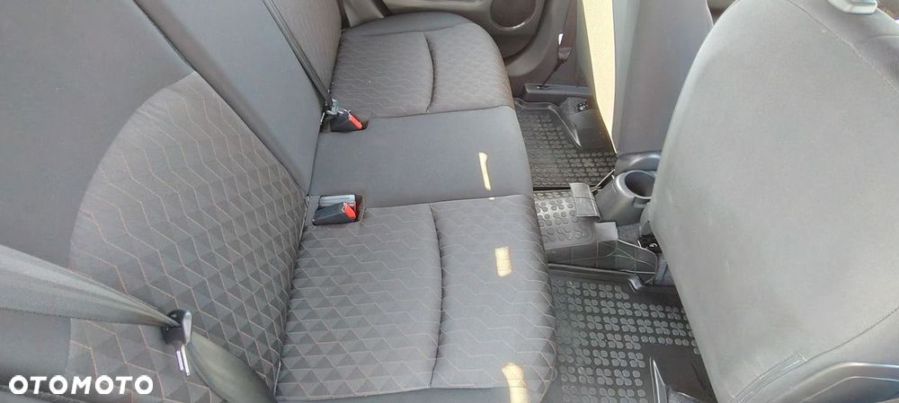 Mitsubishi Space Star 1.2 - 11