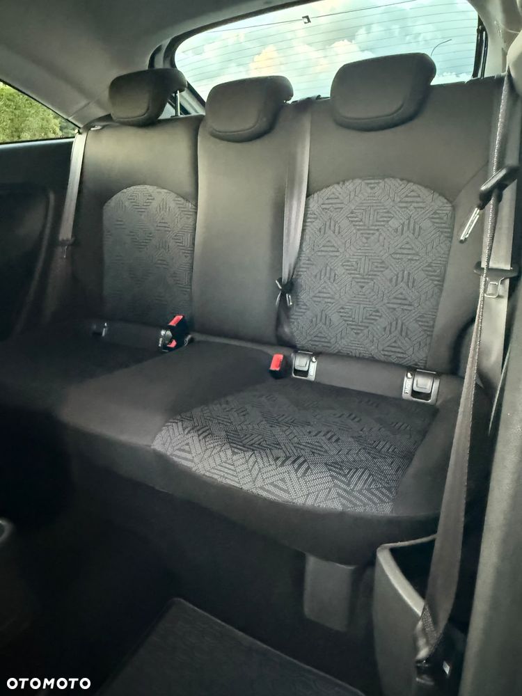 Opel Corsa - 9