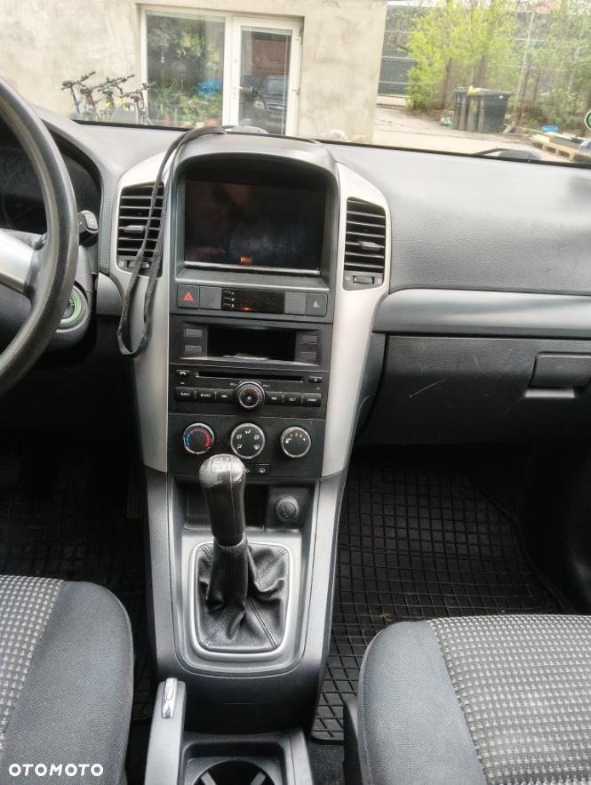 Chevrolet Captiva 2.0 d Base - 9