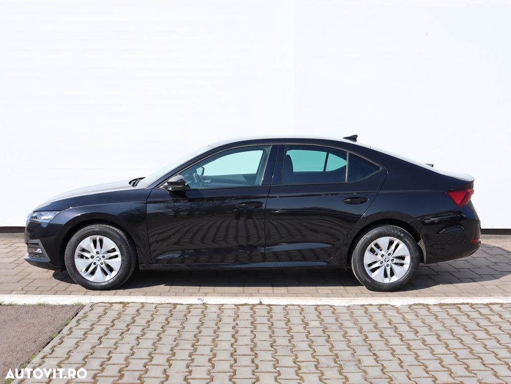 Skoda Octavia 2.0 TDI DSG Ambition - 4