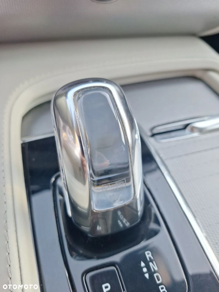 Volvo XC 90 T8 AWD Twin Engine Geartronic Inscription - 23