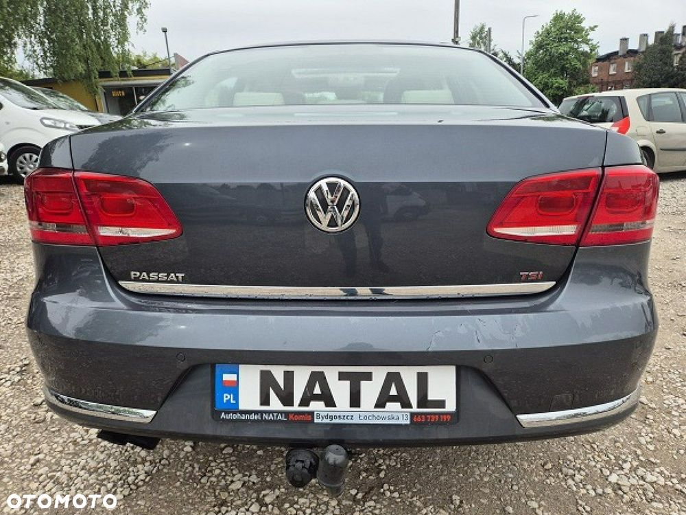 Volkswagen Passat - 3