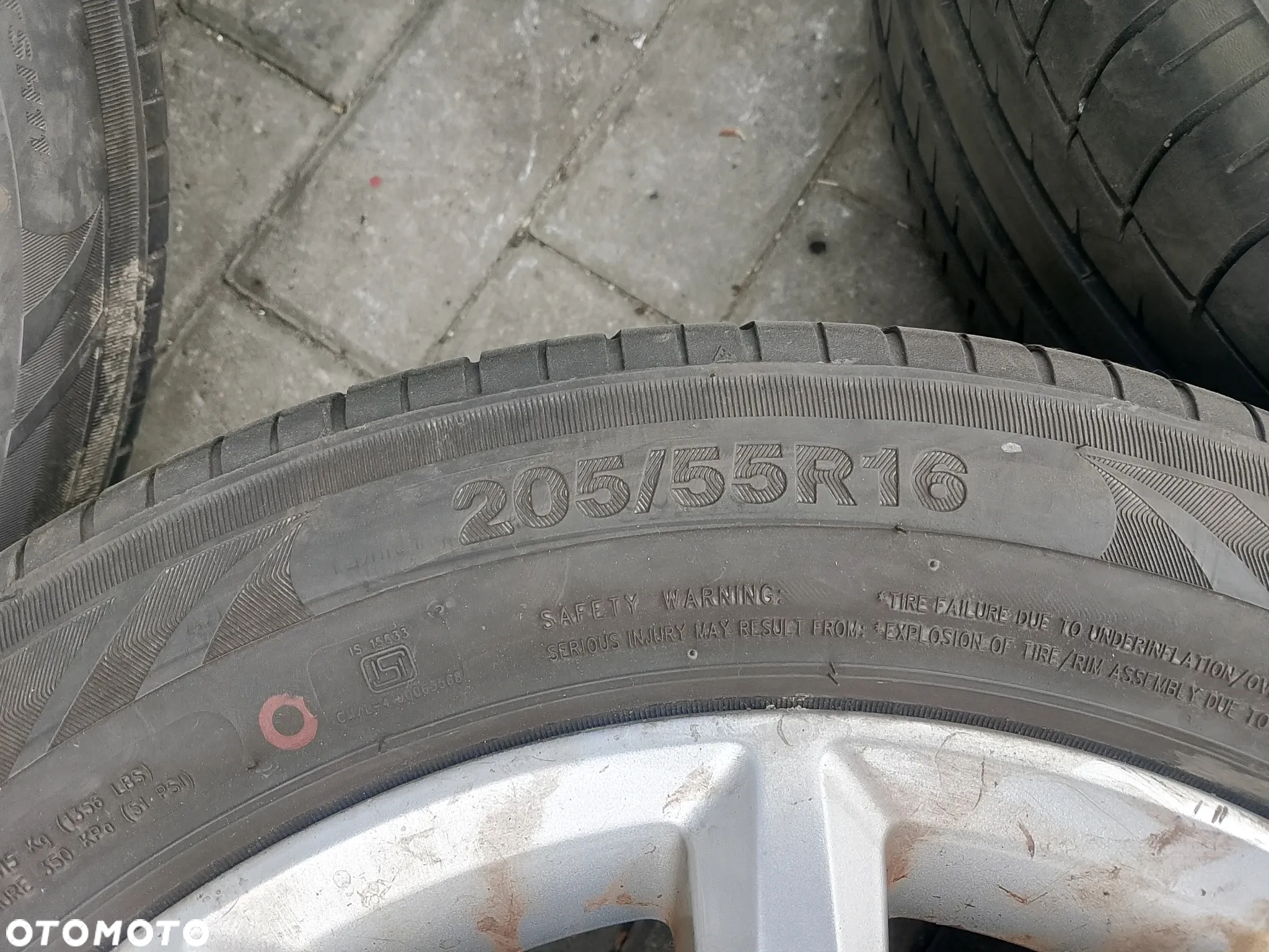 Używany komplet felg aluminiowych + opony Opel 5x105 205/55 R16 - 3